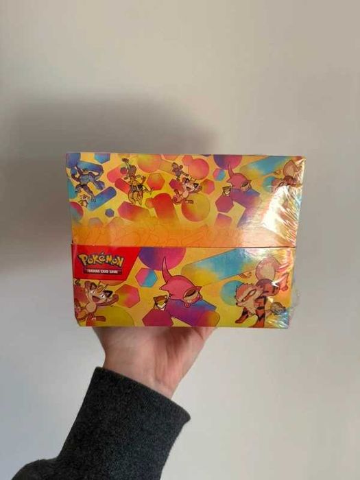 Pokémon 151 mini tin display english