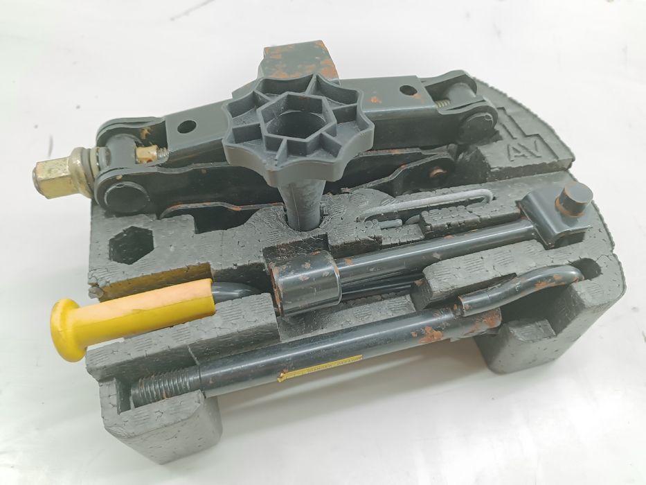 Kit de troca de pneu - RENAULT MEGANE Scenic (JA0/1_) | 96 - 01