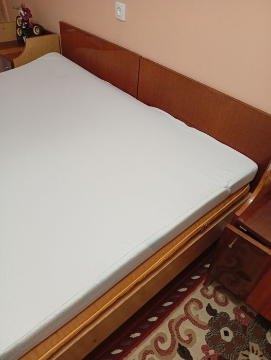 Продам  півторачку  ліжко