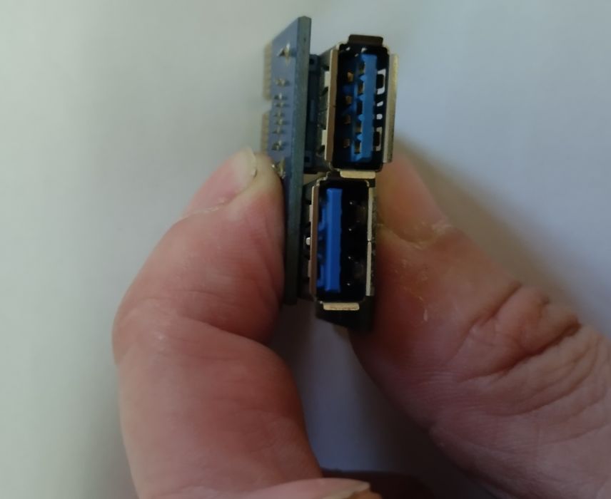Планшет Lenovo TB-X103F на запчастини