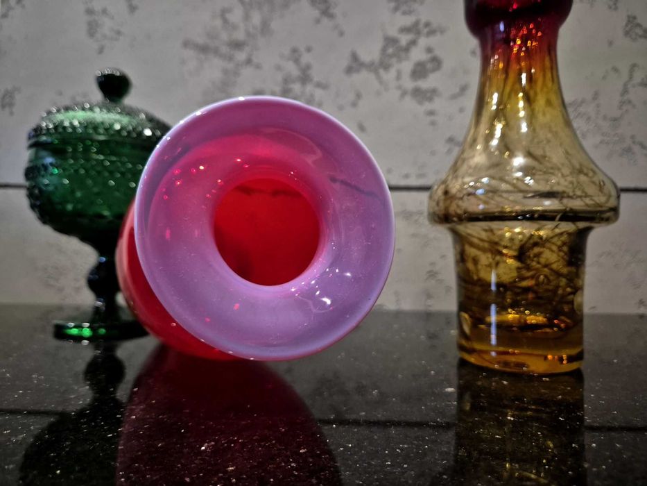 Wazon buraczek  Horbowy wysoki  szkło kolorowe