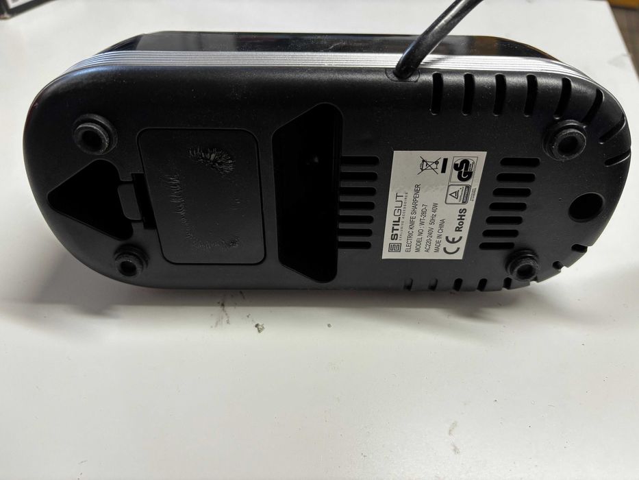 Elektryczna ostrzałka do noży diamentowa uszkodzona