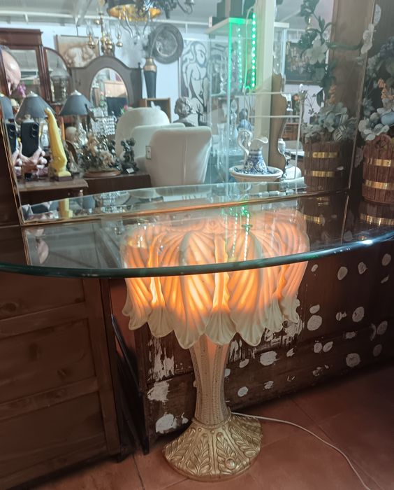 Aparador de entrada com iluminação