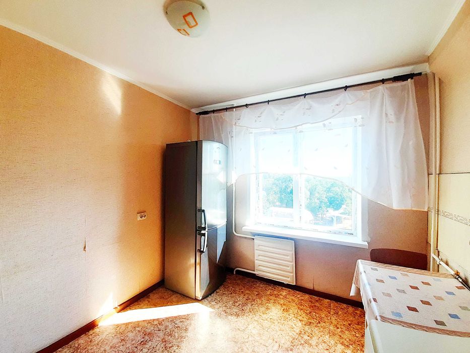 Продаж двокімнатної квартири на Гортопе ,Шевченківський район