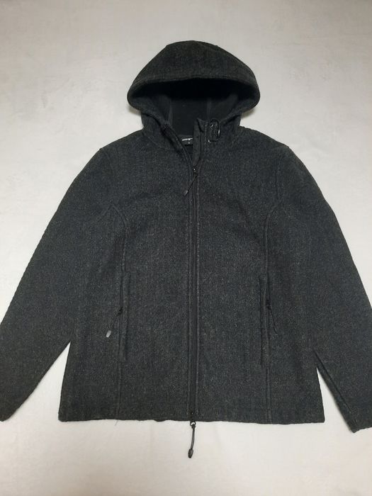 Куртка пальто  вітровка 46