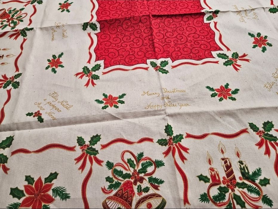 Toalha natal com renda feita à mão (Nova)