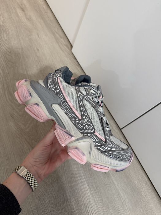 Жіночі кросівки MIRATON велюрові сірі, 24,5 см