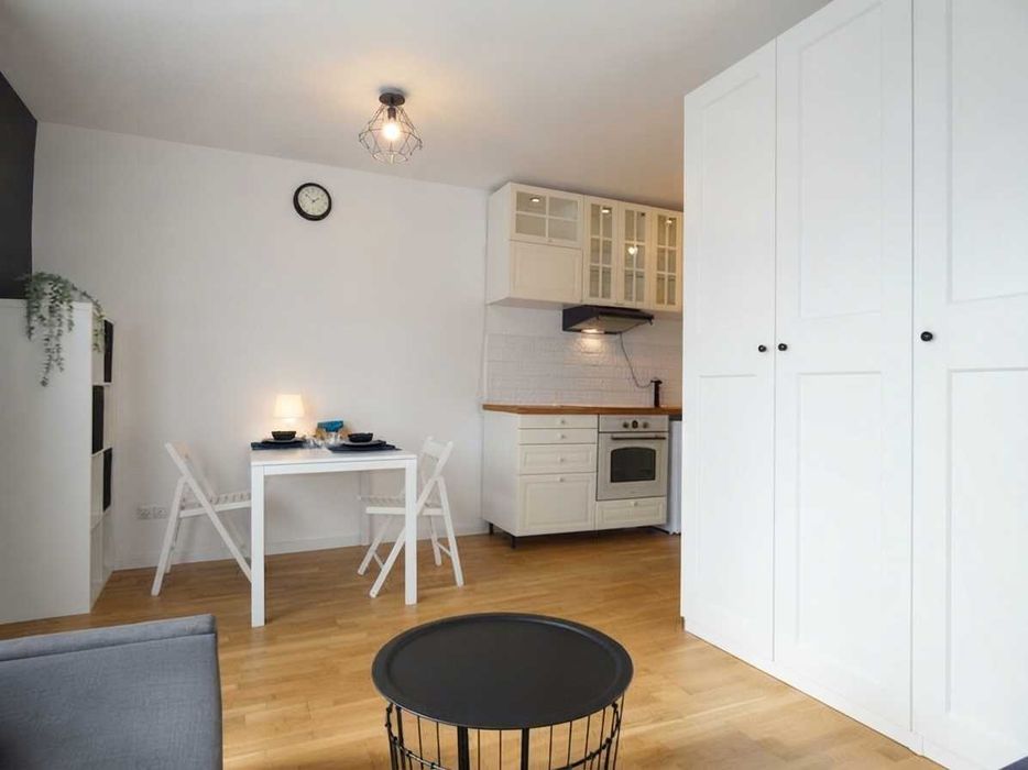 Jasna kawalerka, 29 m2, balkon, obok parku Kachla - Al. Legionów 22, BRAK PROWIZJI