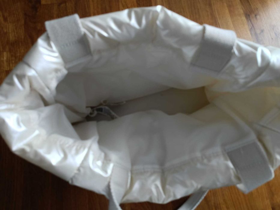 Torba pikowana zimowa Guess