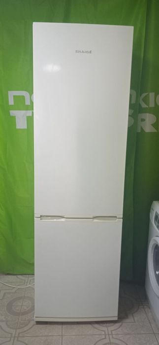Холодильник б/в  Snaige   двух камерний mod.RF39 SM