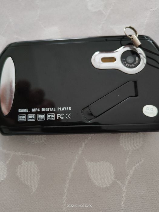 Sprzedam odtwarzacz MP4 z grami na Pegasus