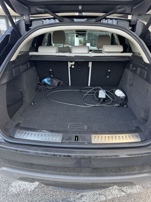 Range rover velar 404 cv plug in