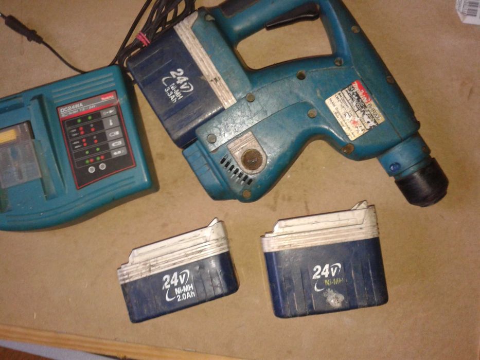 młotowiertarka akumulkatorowa MAKITA-BHR-200 [24-18 v]