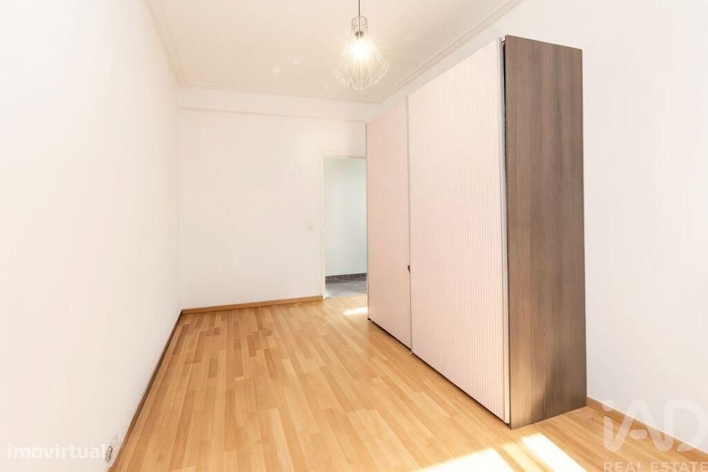 Apartamento T3 em São Sebastião