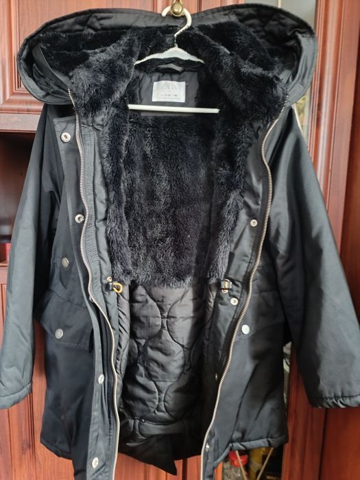 Куртка для дівчинки