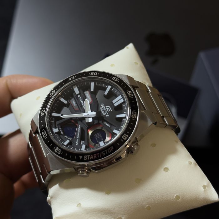 Металевий кежуал-годинник CASIO Edifice, оригінал!