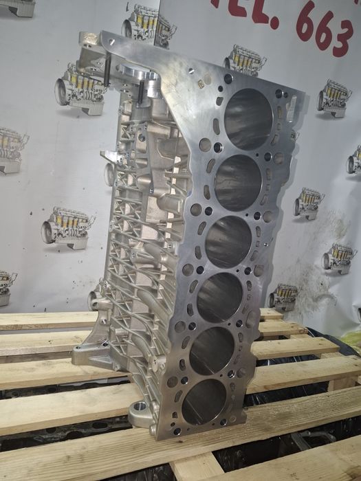 Nowy orginalny  blok bmw 3.0d 3.5d m57n2 m57tue2 306d3 306d5