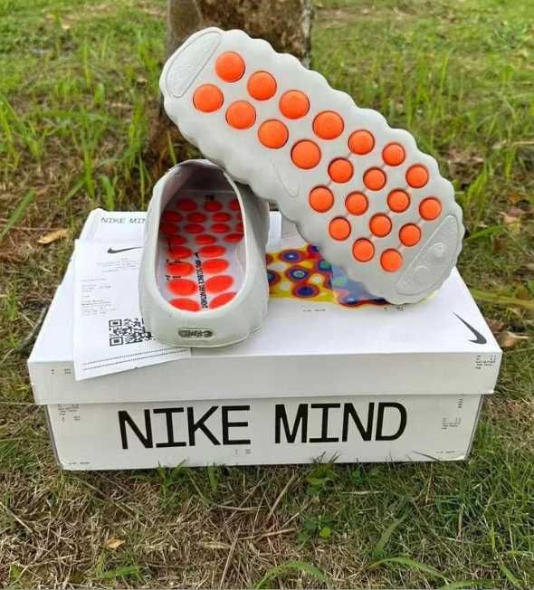 Nike Mind 001 Slide R.40