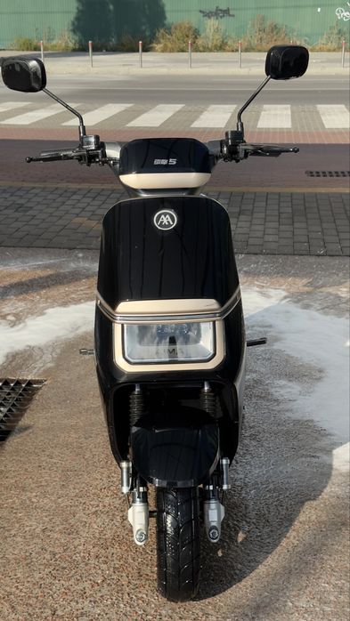 Продається Aima A 700