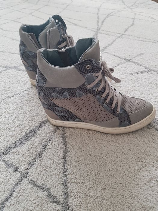 Buty Roberto roz 39 skóra naturalna -zamsz