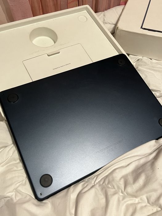 MacBook Air M2 13,6" | 16 GB RAM | 256 GB SSD | Como Novo