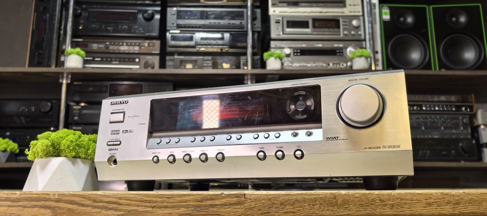 Ресивер Onkyo TX-SR303/Optical /6Ω