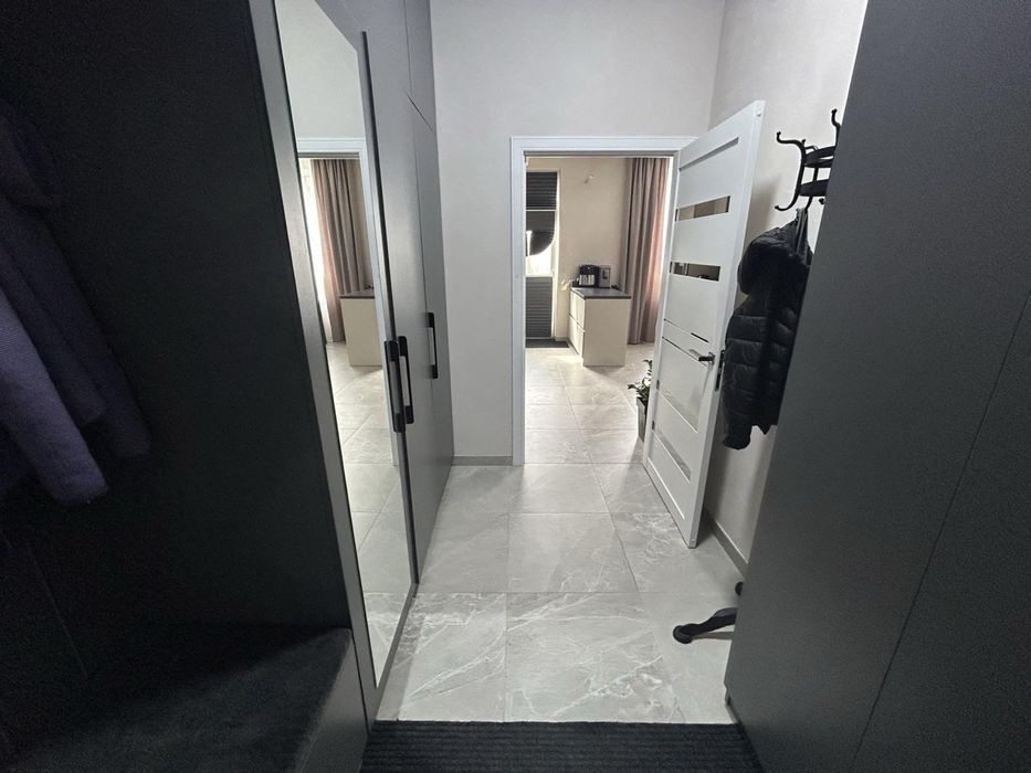 Продажа Таунхаус Вышгородский район,с.Новые Петровцы КГКанево ,озеро