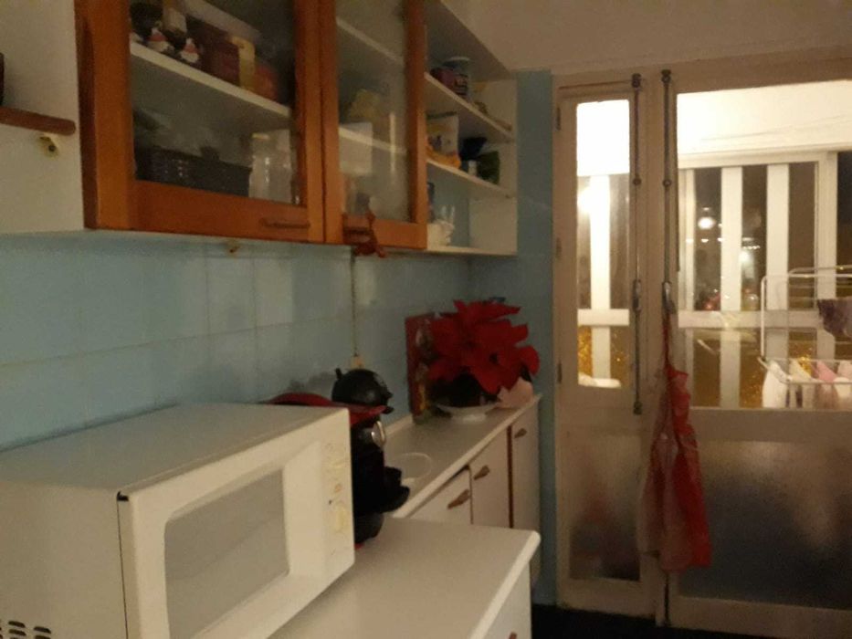 Quarto individual a estudante em Lisboa Carnide Colombo