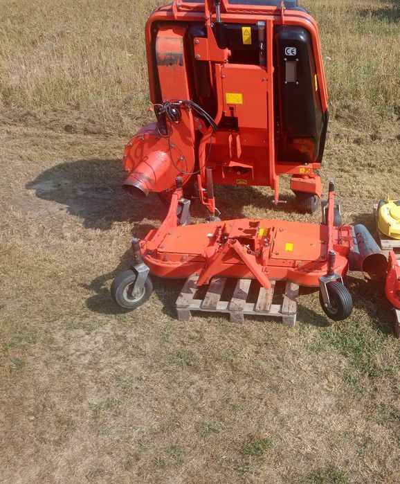 Kosisko kosiarka Kosz na trawę agregat tnący kubota