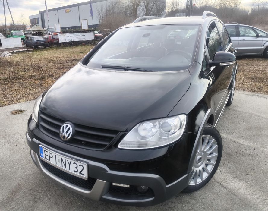 VW Golf CROSS 2.0 TDI 140KM RZADKA WERSJA! SUPER STAN Zadbany Zdrowy BOGATE Wyposażenie xenon skórzane grzane fotele climatroni ALU 17" komputer pokła