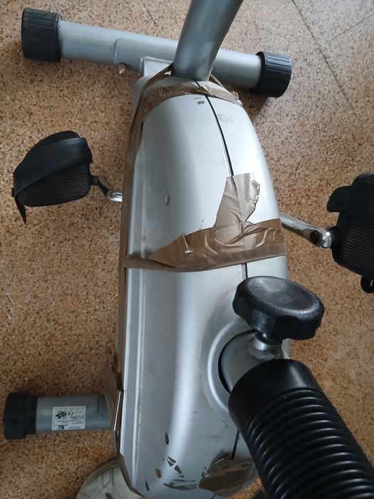 2 Bicicletas estática Kettler  e Newfit