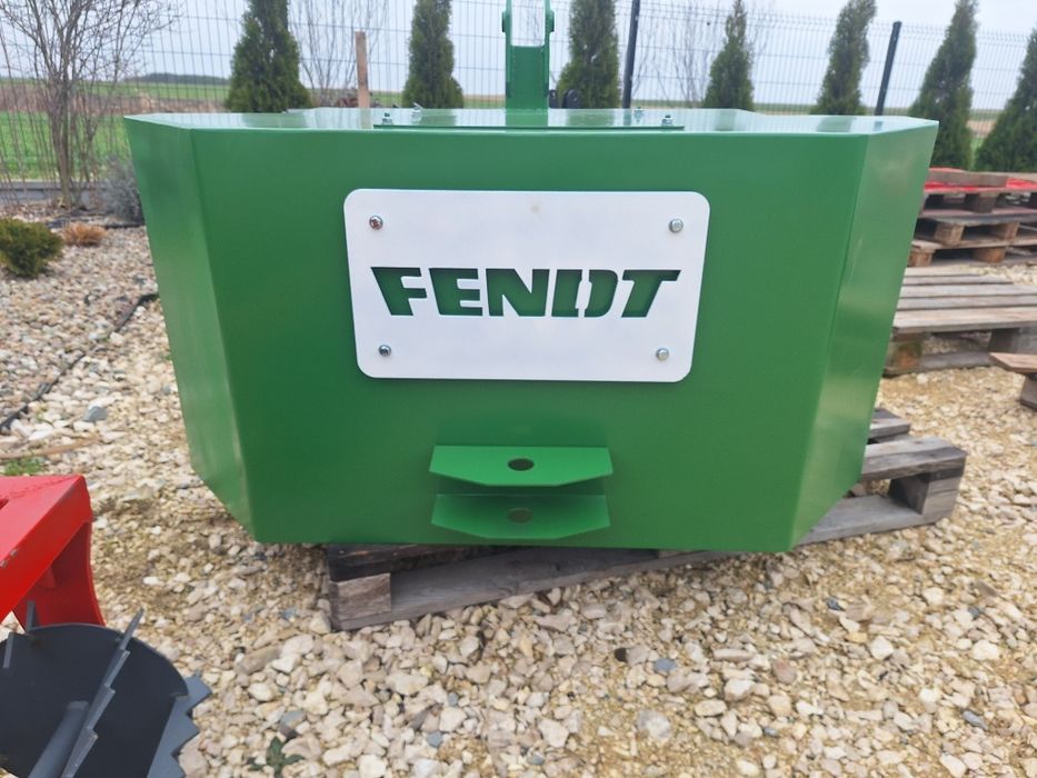 Obciążnik, balast do ciągnika TUZ przód Tył LOGO ciągnika