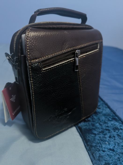 Bolsa tiracolo em pele