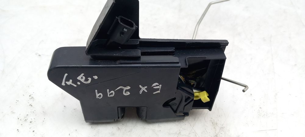 Fechadura / fecho porta frente esquerdo DACIA Sandero II (5S_)