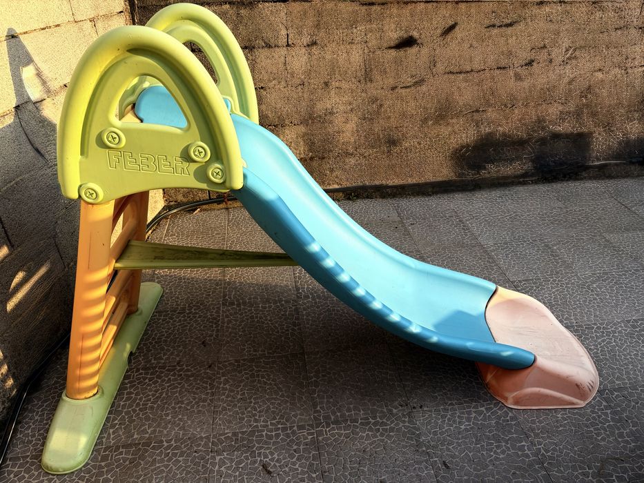 Escorrega Feber Slide plus