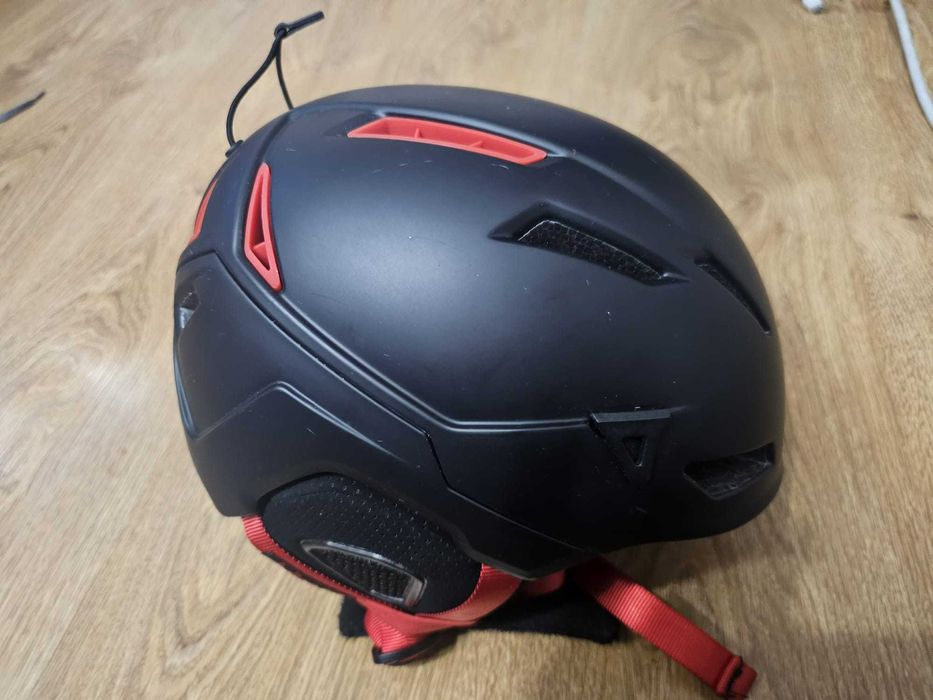 Kask na narty trekking Julbo The Peak czarny/czerwony