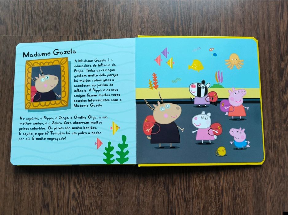 Livro de puzzle da porca peppa