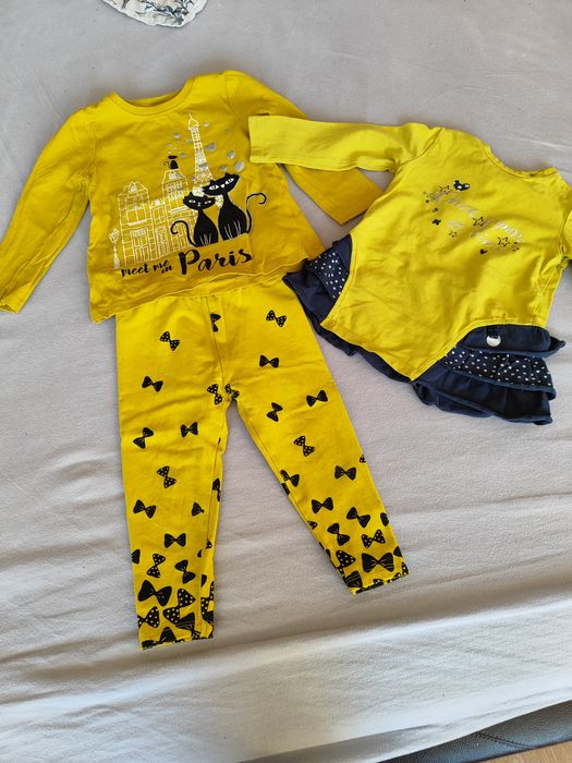 Zestaw ubrań dla dziecka