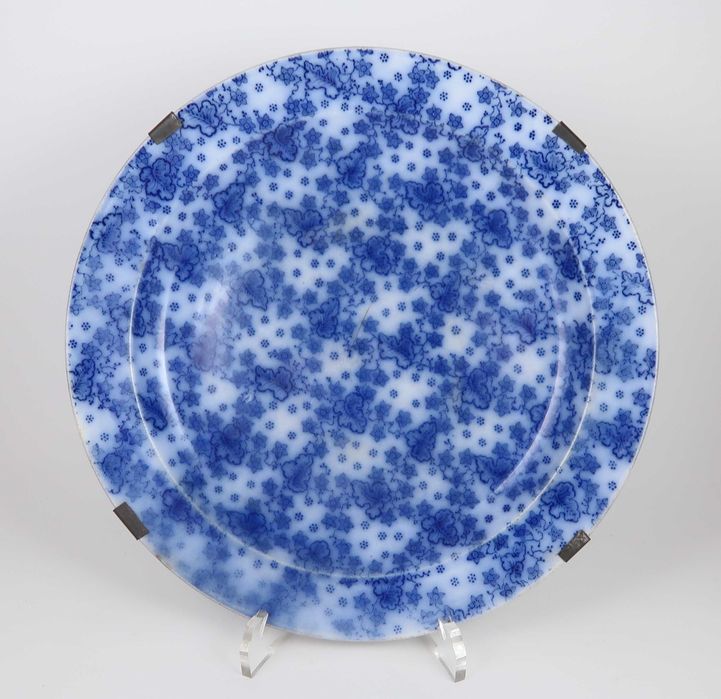 Prato antigo em faiança Séc. XIX