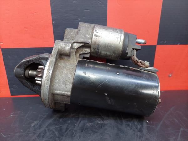 Motor de arranque MERCEDES-BENZ Sprinter 3-t Chassis (906)