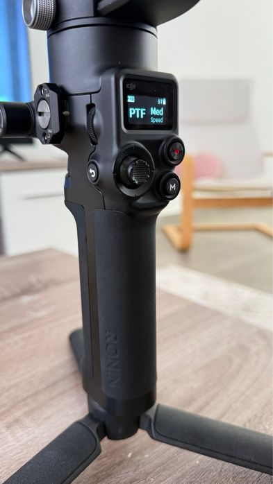 Gymbal DJI RONIN RSC 2 (estabilizador)