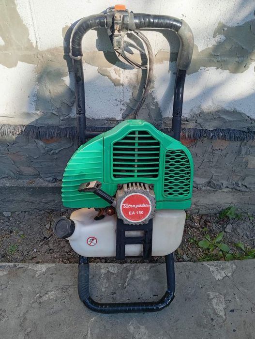 Бур бензиновий .