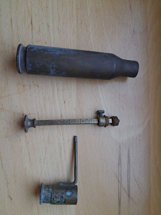 STARE militaria miarka do prochu, dozownik do prochu łuska PTRD  PTRS