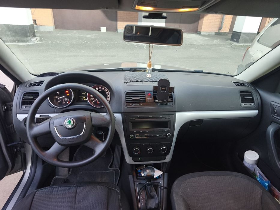 Skoda Yeti 2012 1.2аппп.офіційна