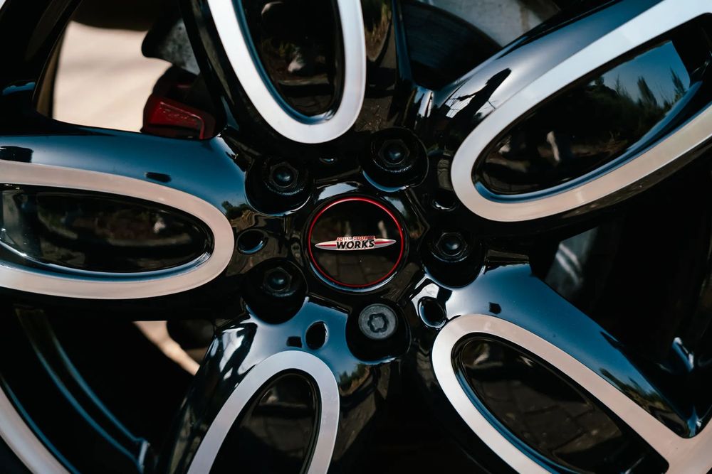 MINI Cabrio John Cooper Works Auto Desportiva