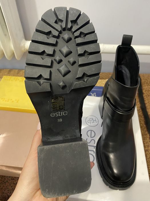 Ботильйони , черевики , ботинки