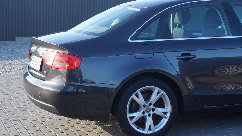 Продам Audi A4 B8