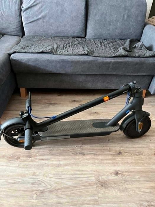 Xiaomi Mi Electric Scooter 3