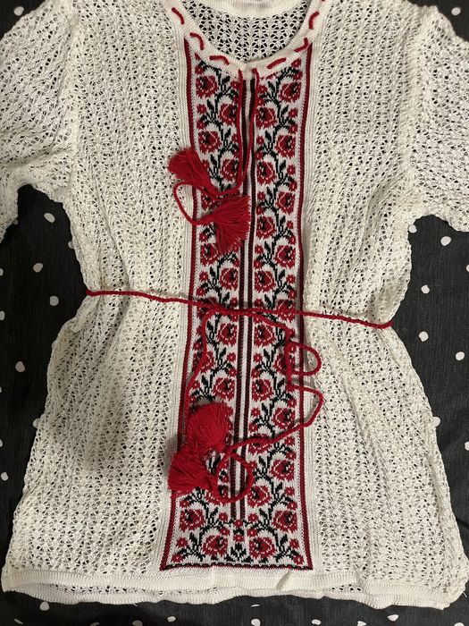 Нова вʼязана вишиванка