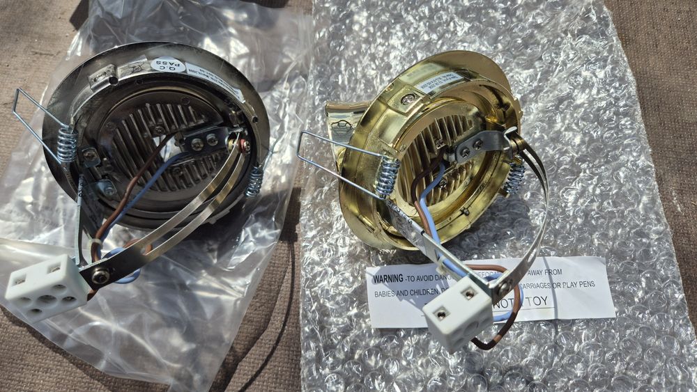 Lampa halogenowa halogen